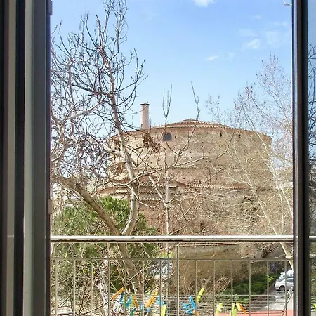 Smart Living Flat, Melenikou